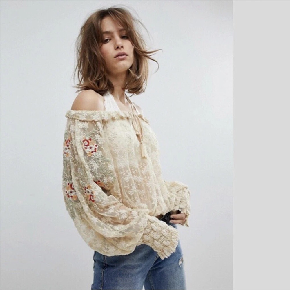 FREE PEOPLE Jubilee Embroidered Mesh Top Floral Ivory Boho V Neck Festival Sz M